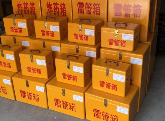 鱼台玻璃钢雷管箱的使用寿命一般是多少？